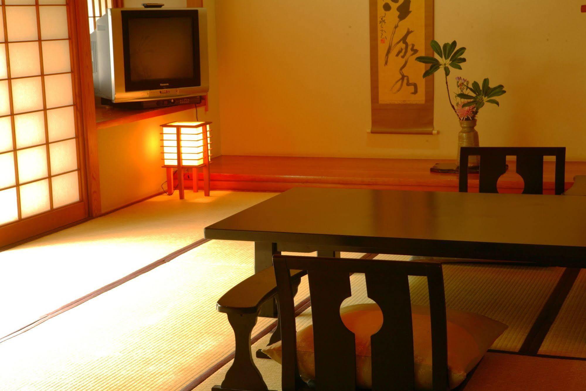 Yamanakaonsen Ohanami Kyubei Kaga  Ngoại thất bức ảnh